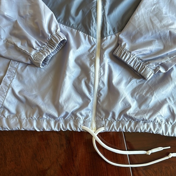 Columbia *NWOT* Women’s May Valley Windbreaker - Picture 5 of 15